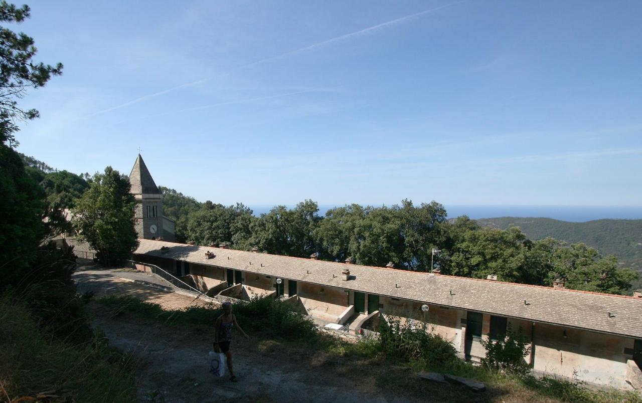 Santuario Ns Soviore Cinque Terre 몬테로소 알 마레 외부 사진